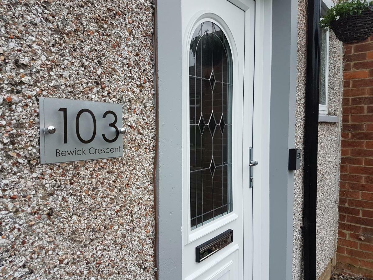 103 Bewick Serviced Accommodation Newton Aycliffe Dış mekan fotoğraf