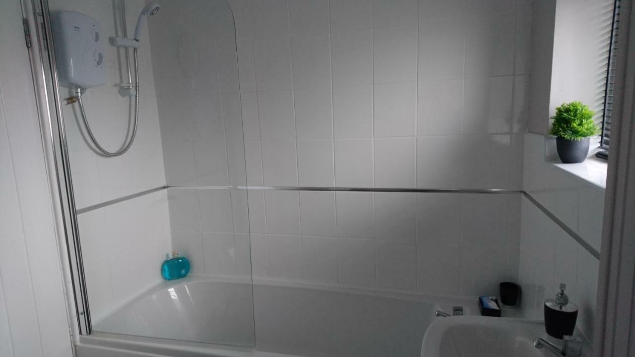 103 Bewick Serviced Accommodation Newton Aycliffe Dış mekan fotoğraf